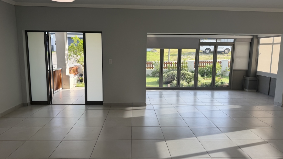 3 Bedroom Property for Sale in Blue Mountain Village Western Cape